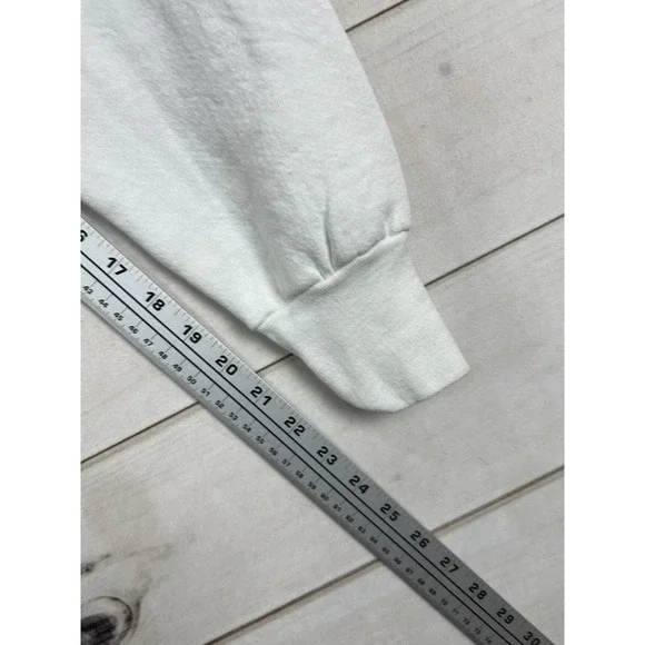 Vintage Fruit Of The Loom Sweatshirt Adult XL White Love Rose Stamp Crewneck USA - Picture 7 of 7